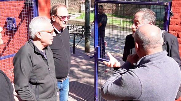 Julio Zamora supervisó el avance del "Plan de Veredas Vecinales" en Benavidez